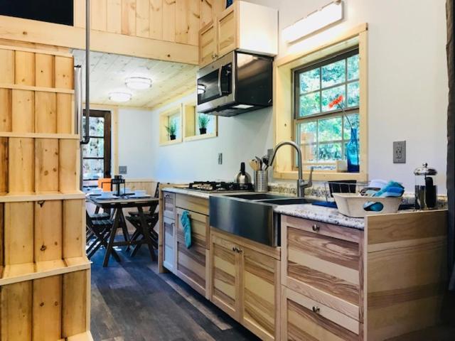 Umpqua'S Last Resort - Wilderness Cabins, Rv Park & Glamping Idleyld Park Dış mekan fotoğraf