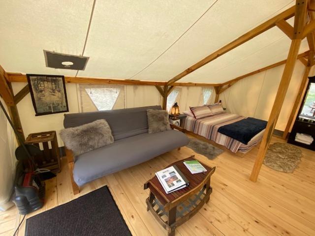 Umpqua'S Last Resort - Wilderness Cabins, Rv Park & Glamping Idleyld Park Dış mekan fotoğraf